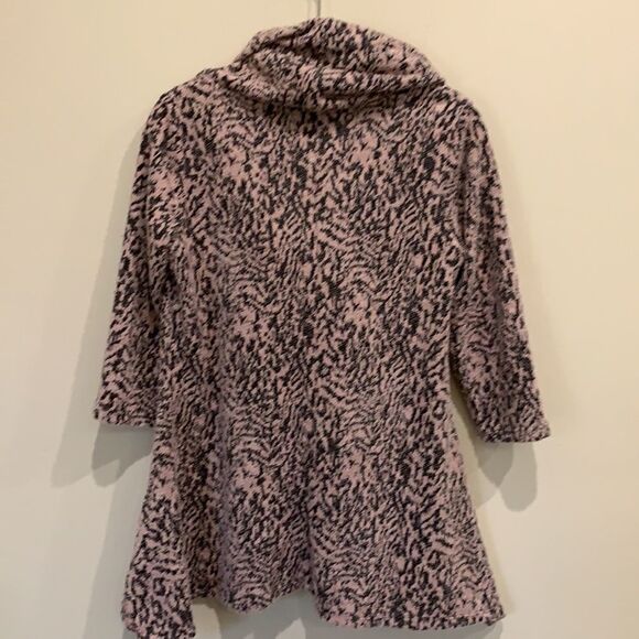 New Directions Sweater NWOT - Picture 4 of 8